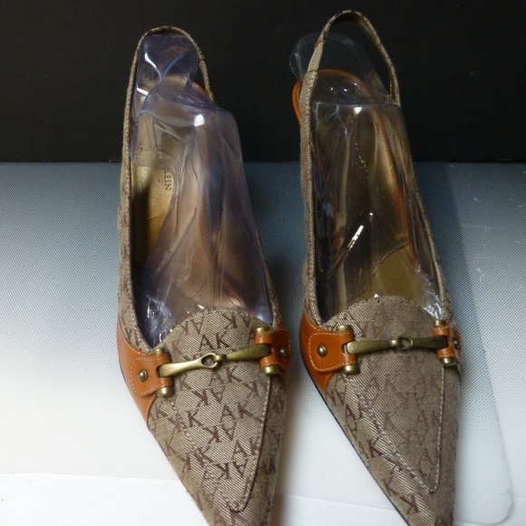 anne klein kitten heels